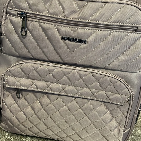 Carry On Underseat, Lightweight Overnight Suitcase, Dusty Pink - Picture 3 of 10